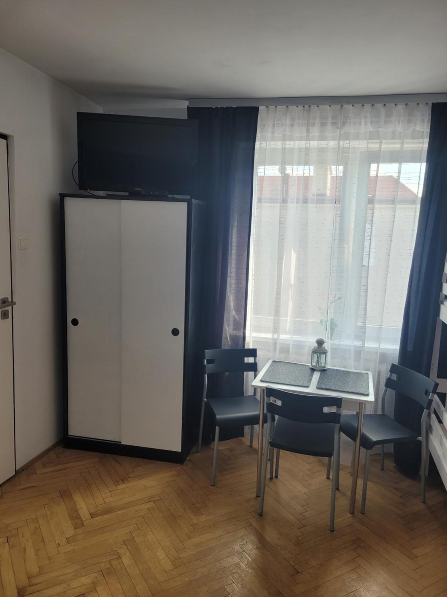 Pokoje Goscinne Galeon W Darlowku Ujście-Darłowskie Exteriör bild