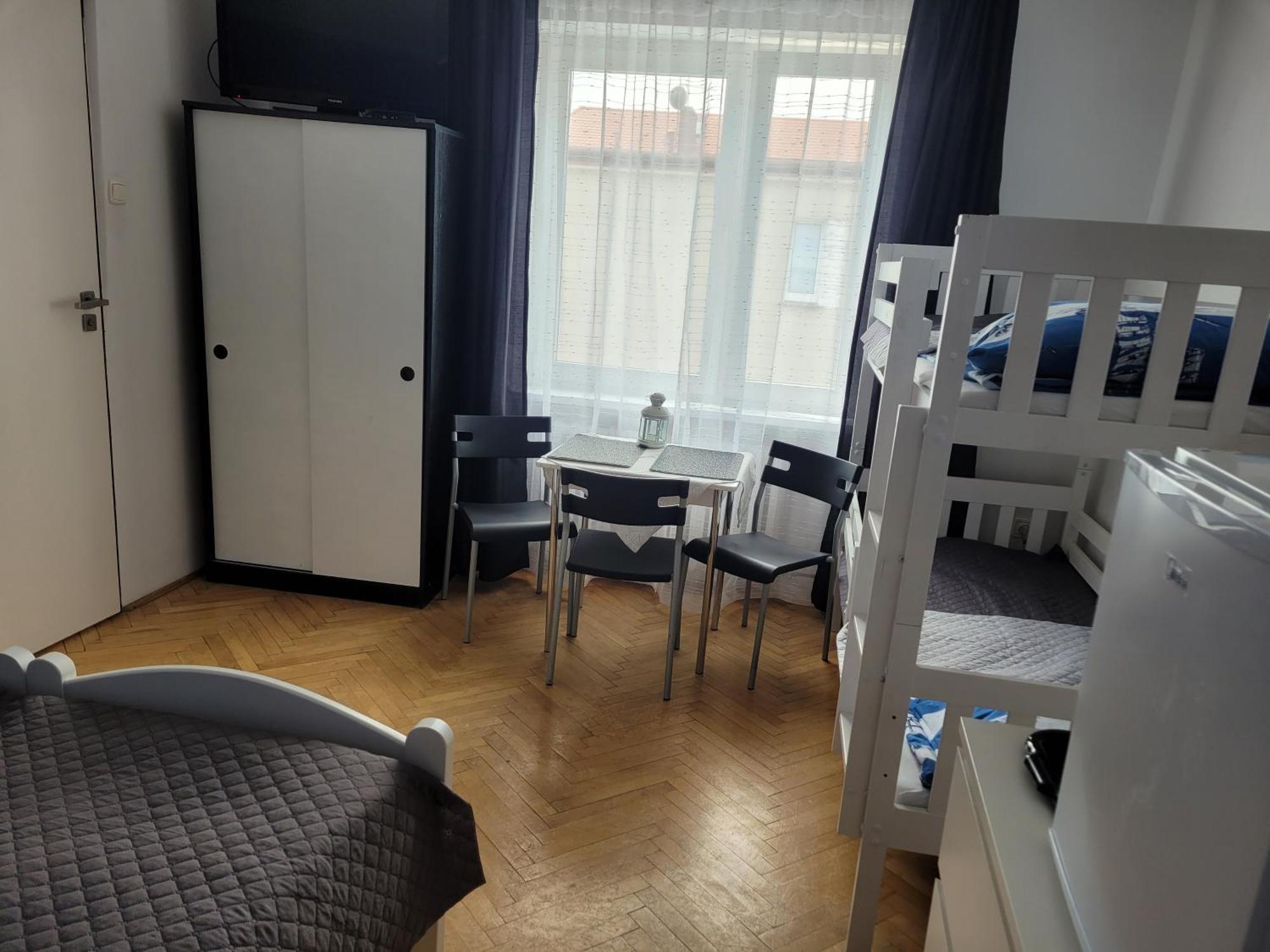 Pokoje Goscinne Galeon W Darlowku Ujście-Darłowskie Exteriör bild